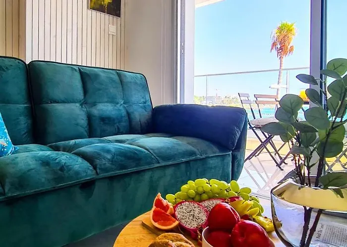 Phaedrus Living: Seaview Emerald Flat Lighthouse 48 Апартаменты *