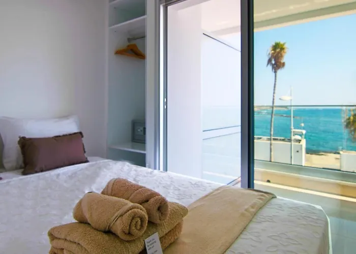 Apartamento Phaedrus Living: Seaview Emerald Flat Lighthouse 48 *