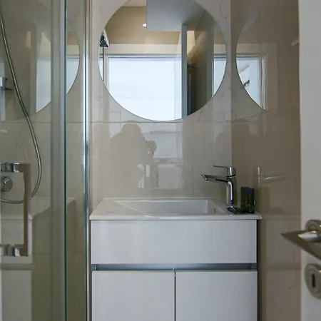 아파트 Lh Seaview Emerald Flat 파포스